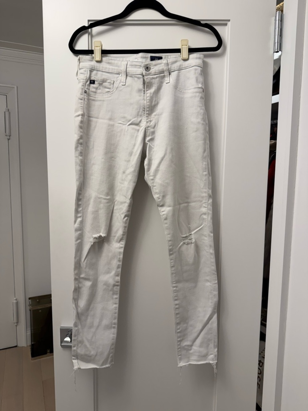 AG Adriano Goldschmied Soft White Skinny Ankle Jeans